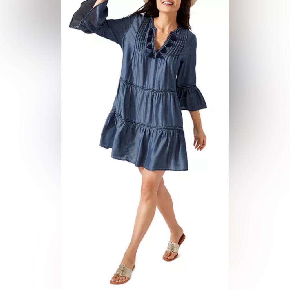 Tommy Bahama Blue Tiered Mini Dress
Small